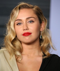 Un chanteur jamaïcain accuse Miley Cyrus de plagiat et demande 300 millions de dollars