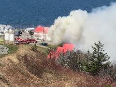 Un incendie ravage la Maison Lebreux en Gaspésie