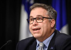 740 millions $ pour rénover les écoles québécoises